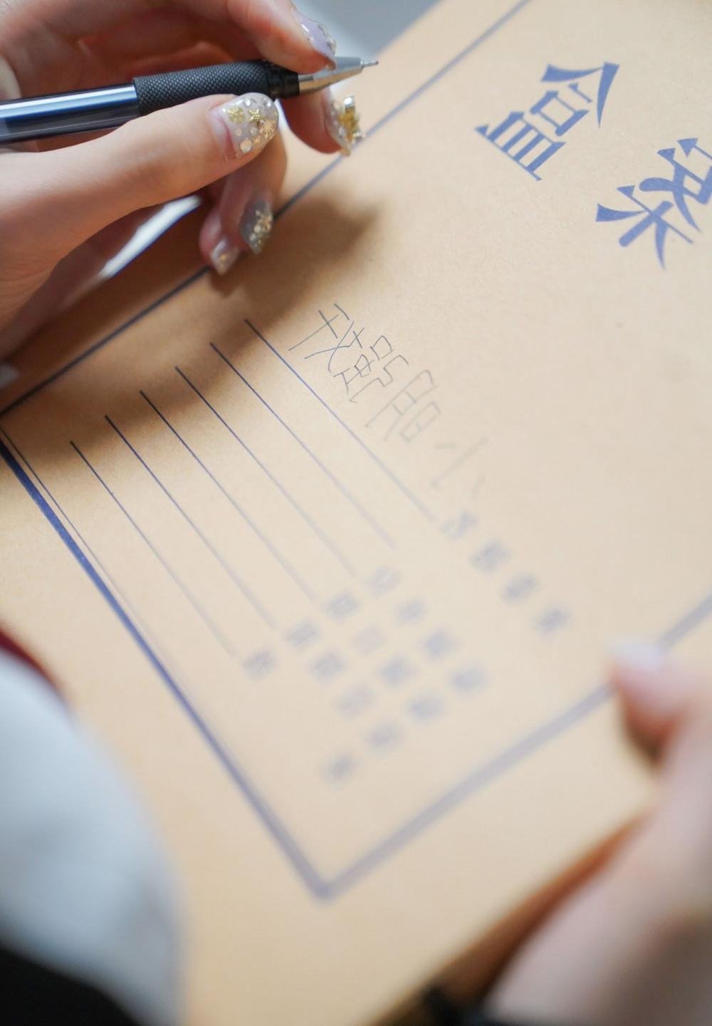 美胸大赛图片