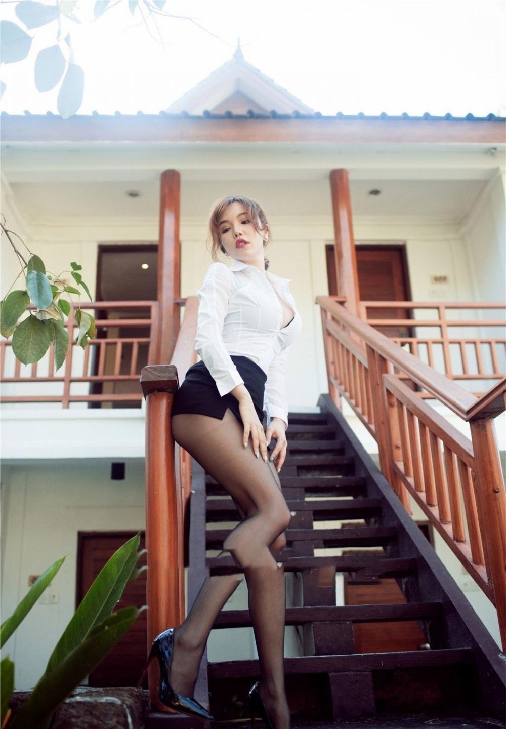 1��ŮӤ­��ȡ��4���׶ϵ�