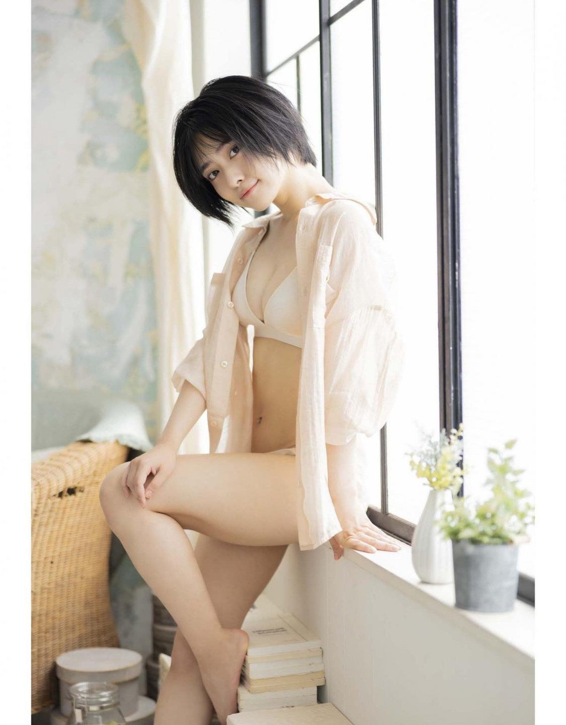 从上亲到下的视频素材