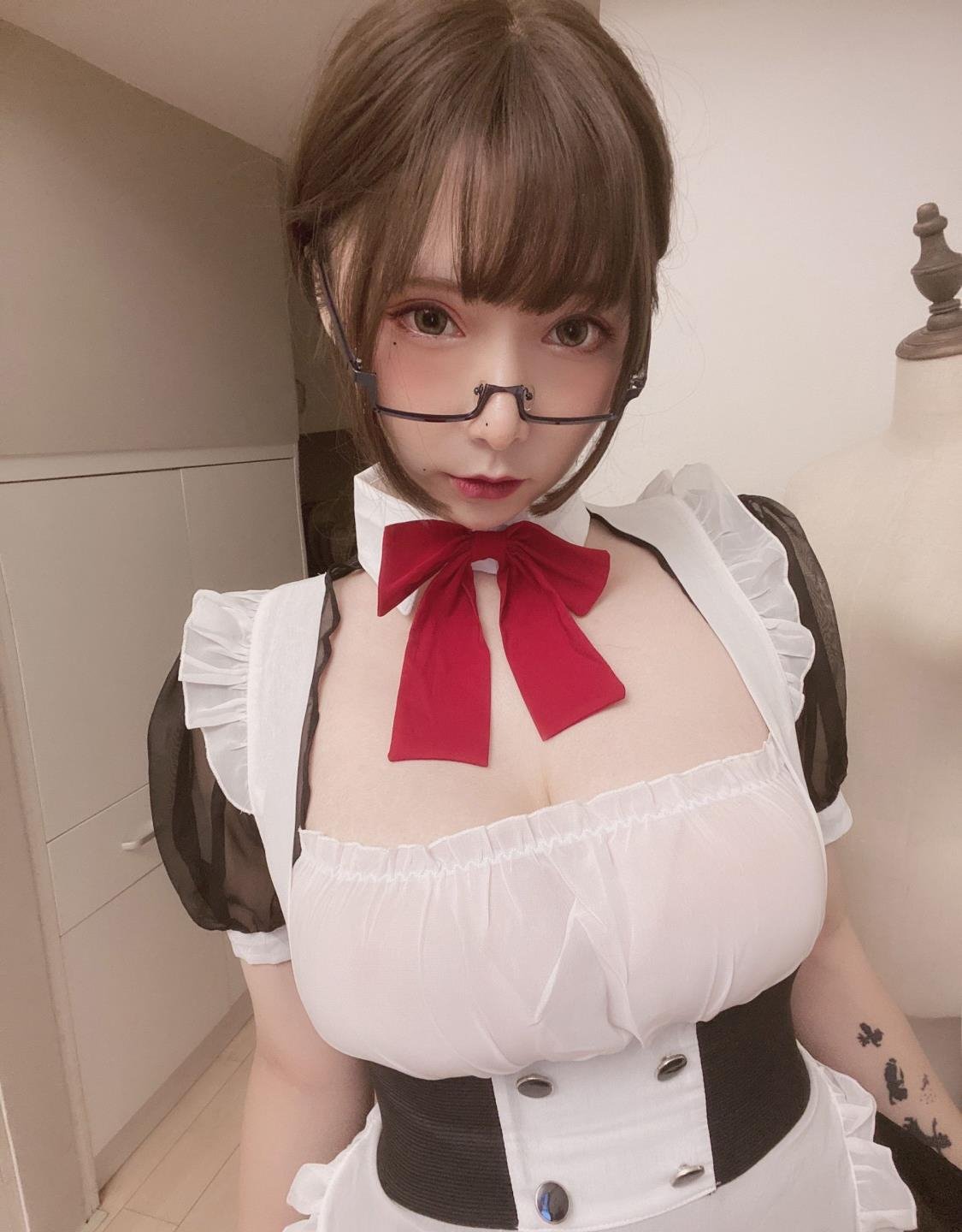 YSLǧ��ǧɫYESE88