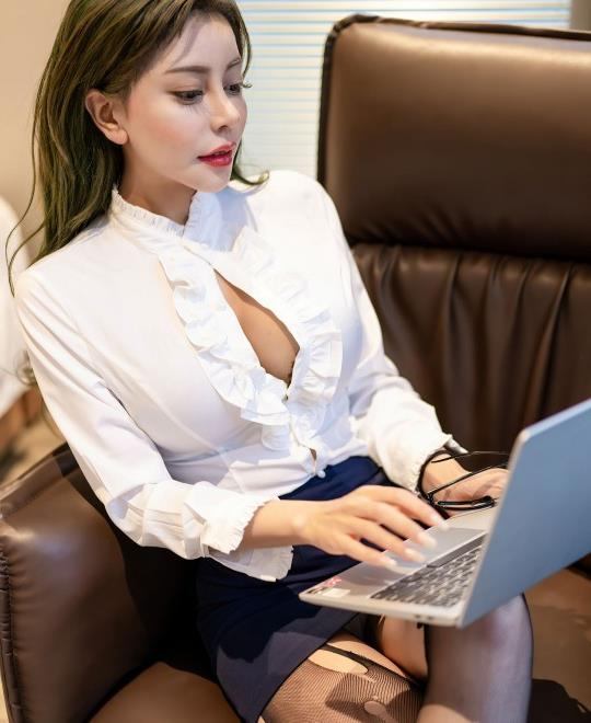 男女做爰猛烈吃奶摸A片